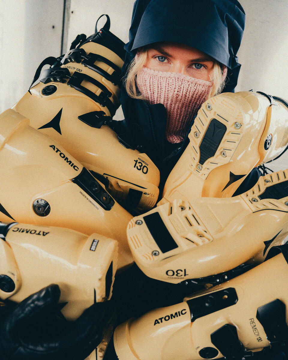 Ski Boots. Ski Rental, Sportshop, Skiservice, Skidepot Zillertal Arena. 
