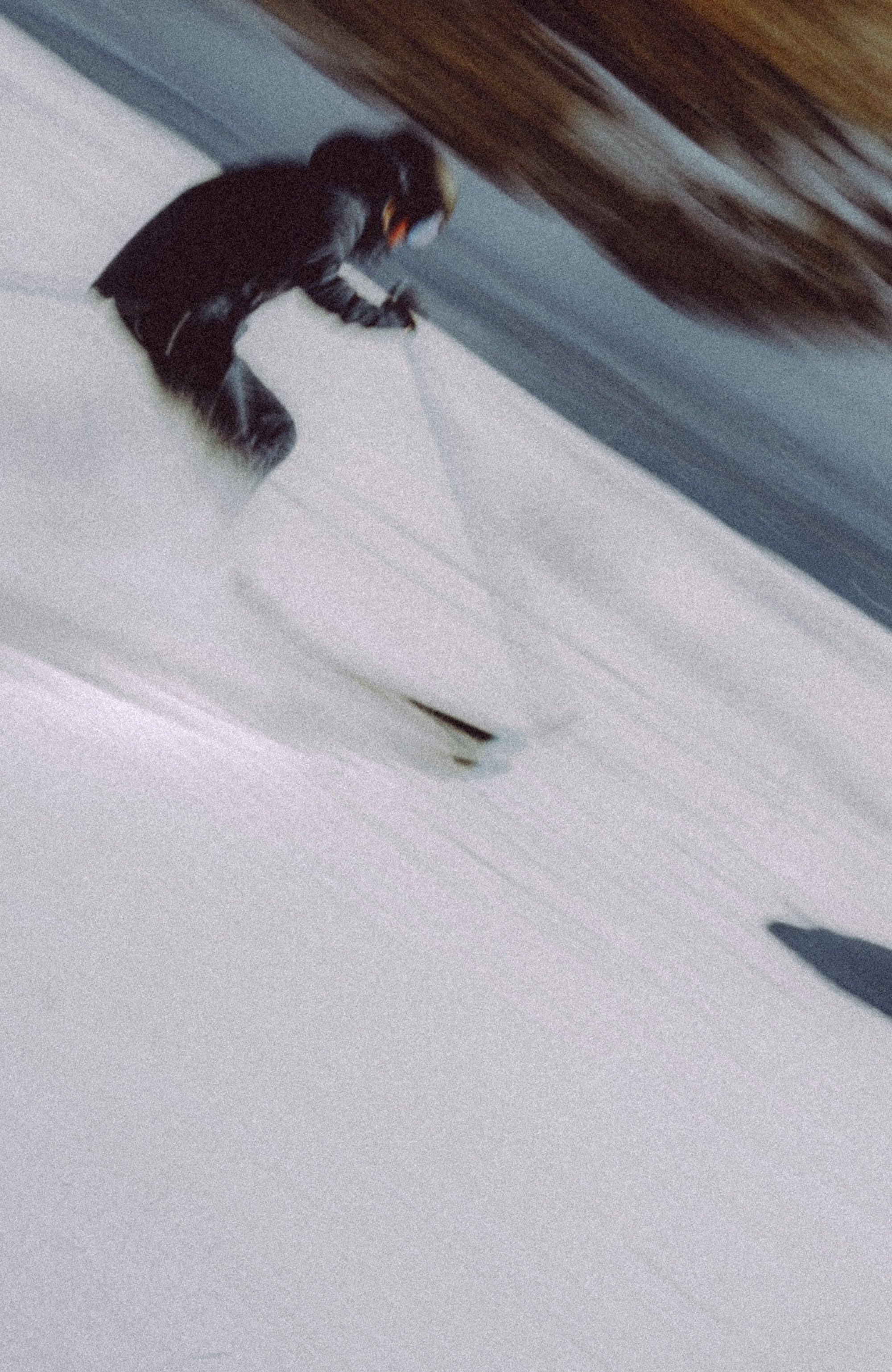 Action Shot Skifahren. Schiverleih Snowboardverleih Zell am Ziller Zillertal Arena
