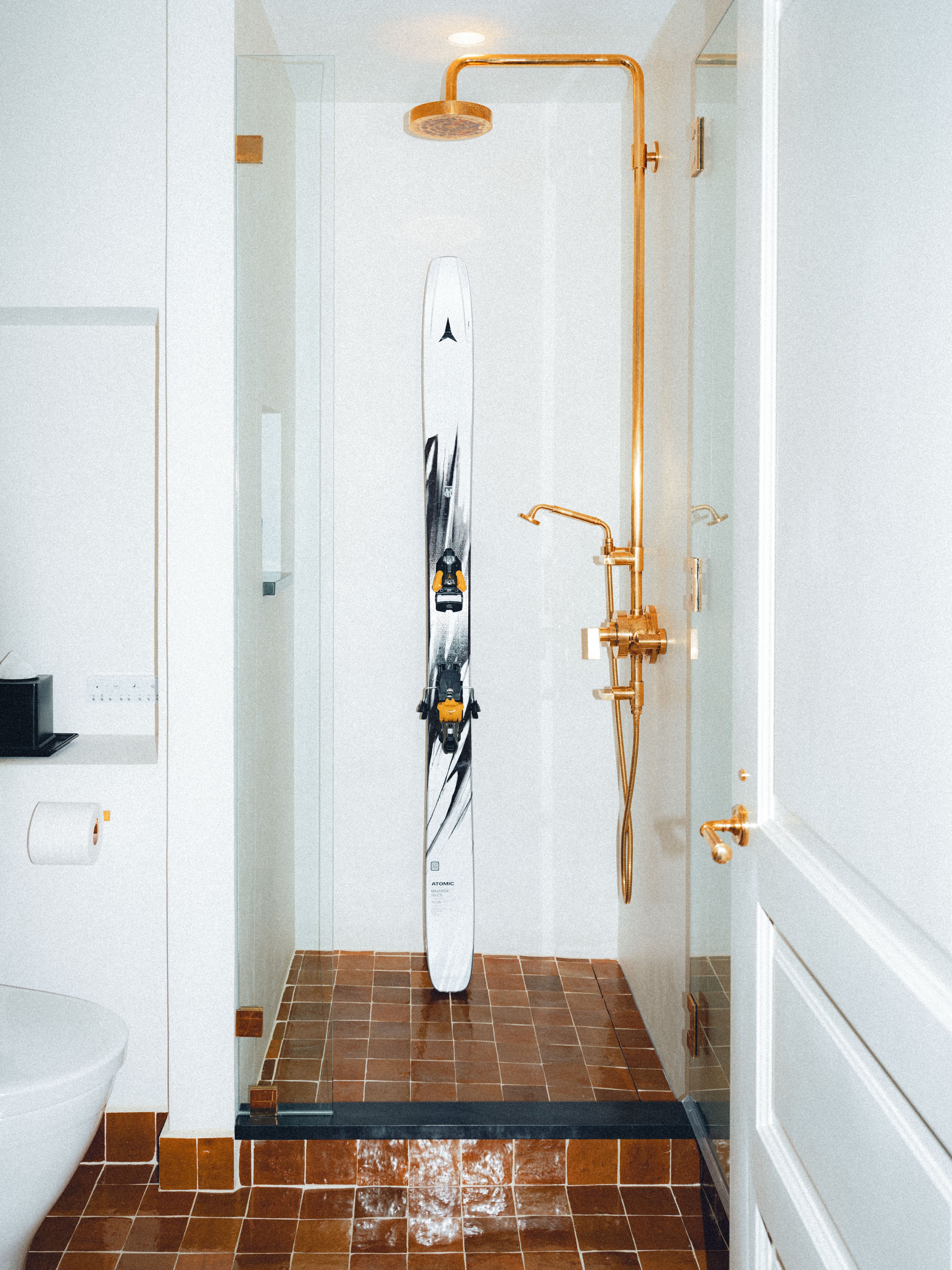 Atomic Ski. Sportshop Alpsport in Zell am Ziller Zillertal Arena. 